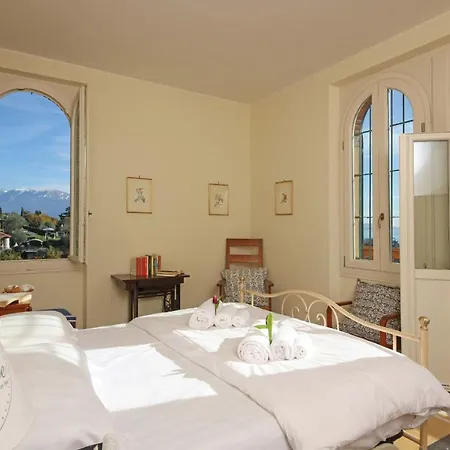 Fiordisole Villa *
